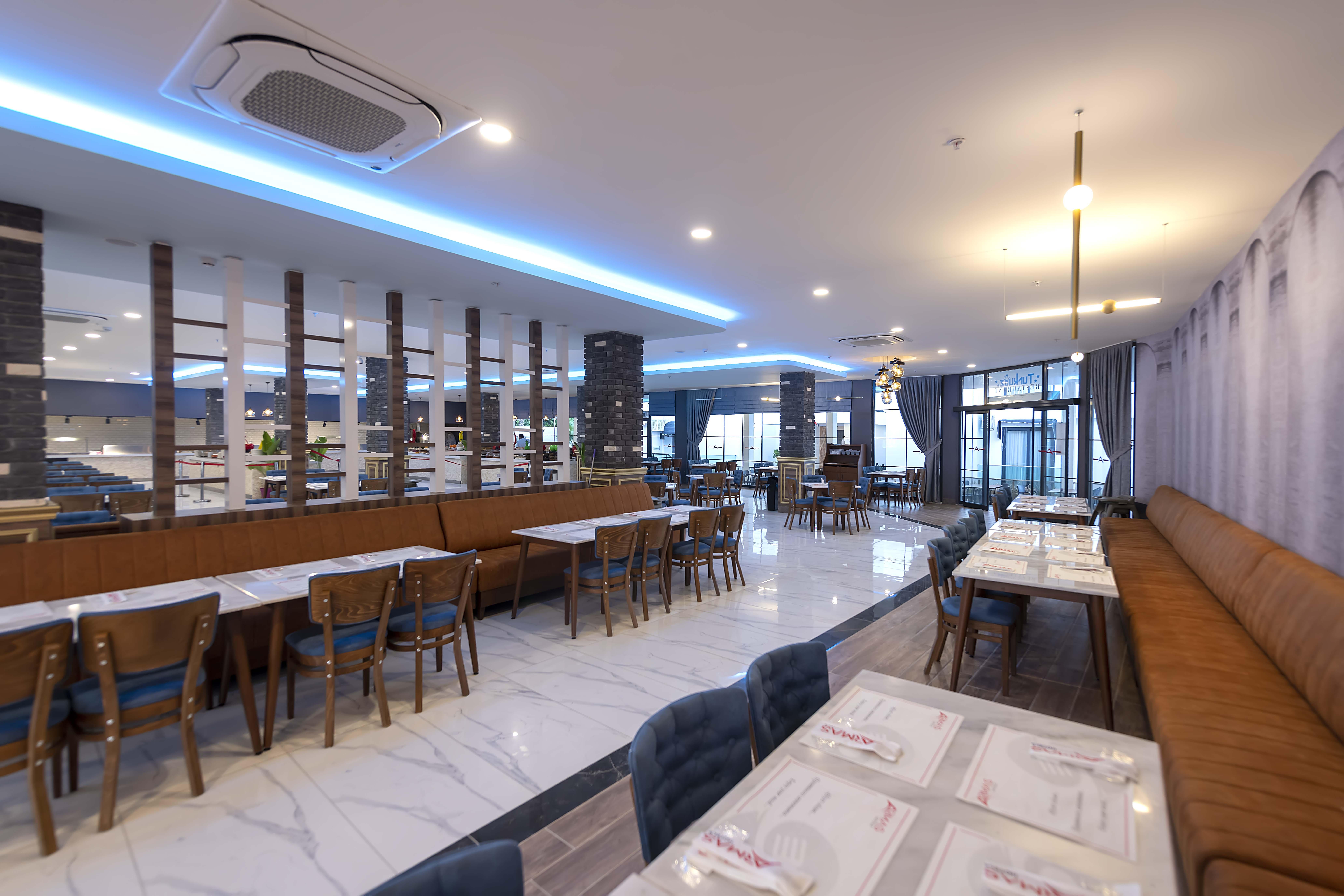 安塔利亚 Royal Towers Lara酒店 外观 照片