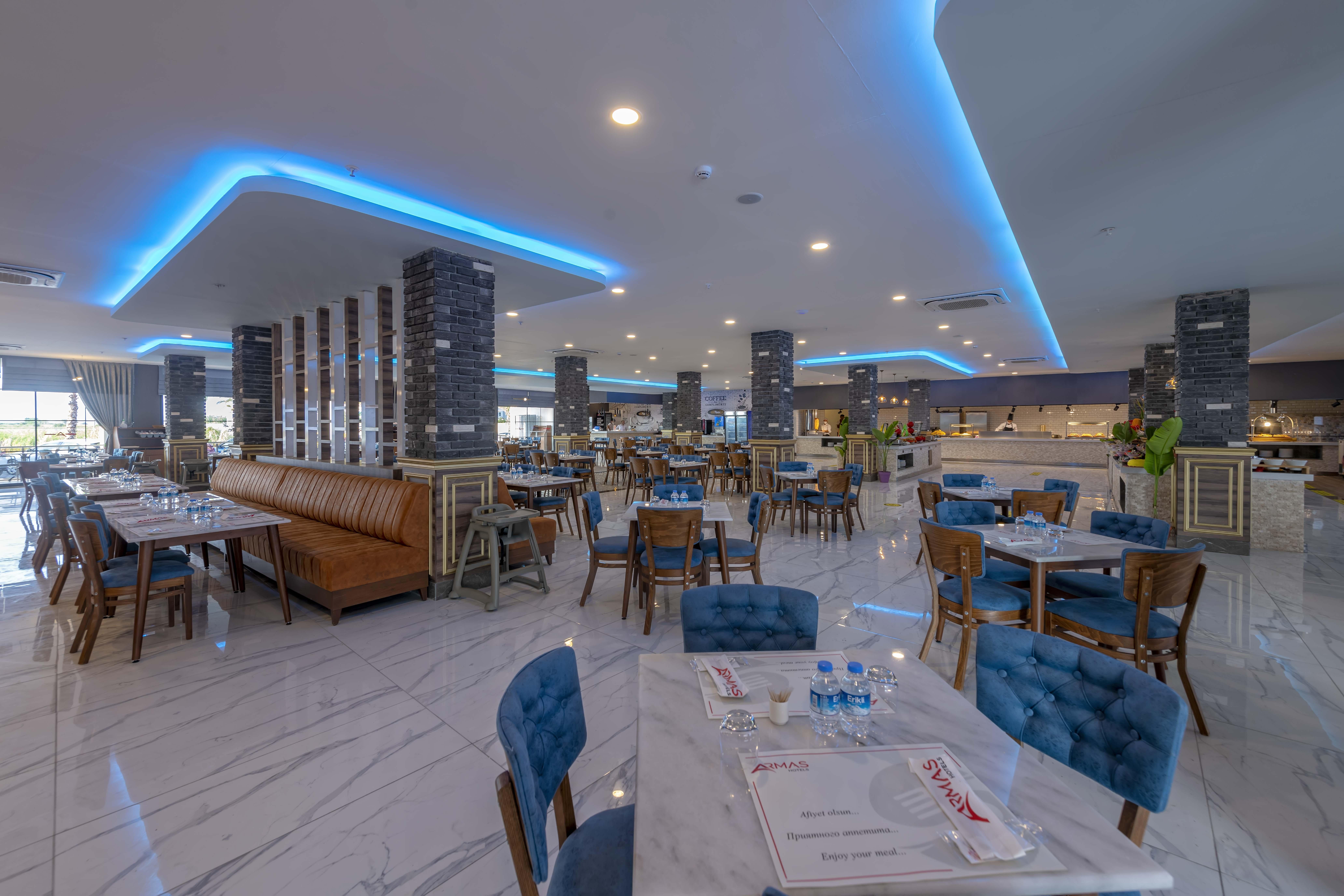 安塔利亚 Royal Towers Lara酒店 外观 照片