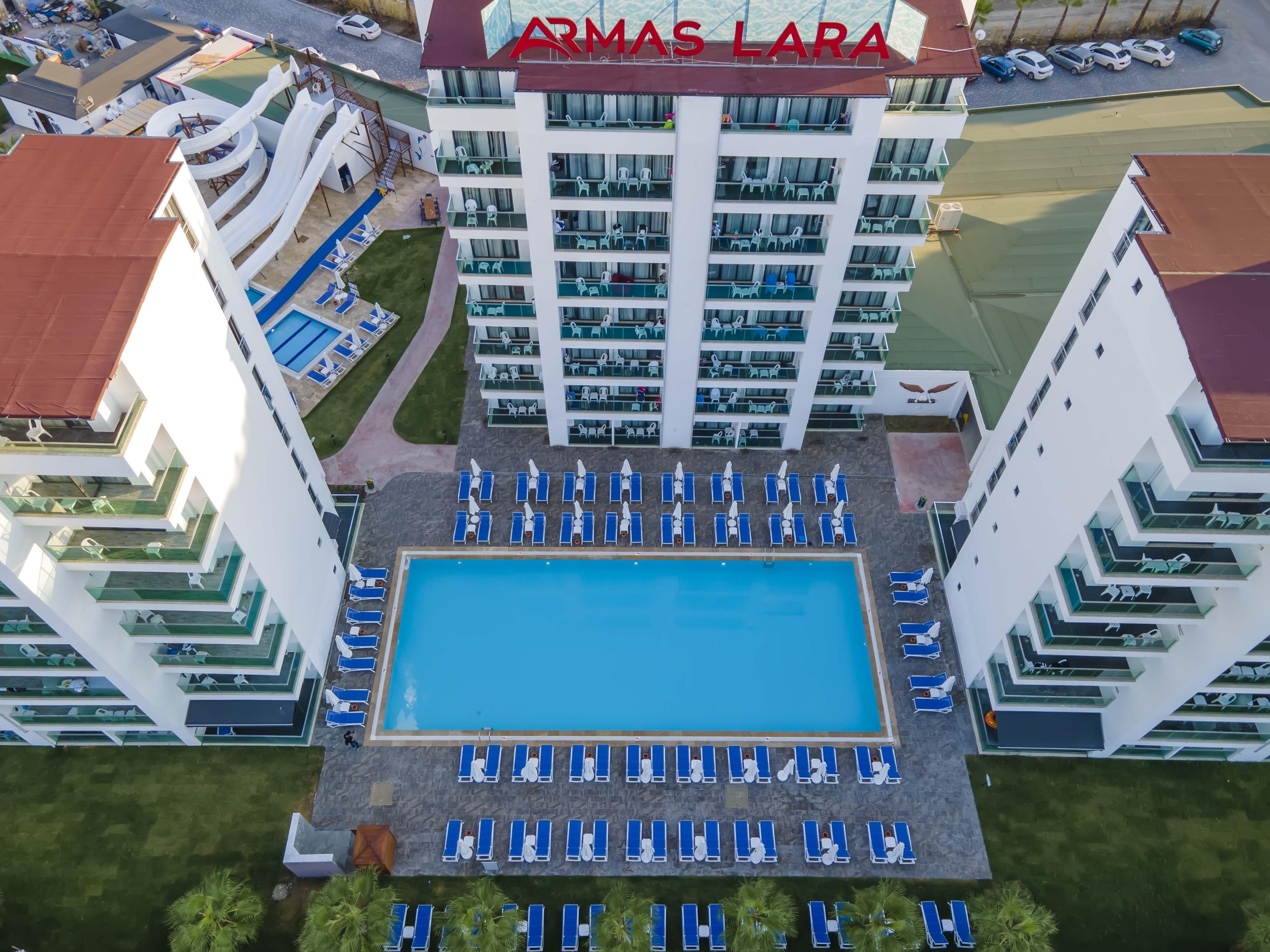 安塔利亚 Royal Towers Lara酒店 外观 照片