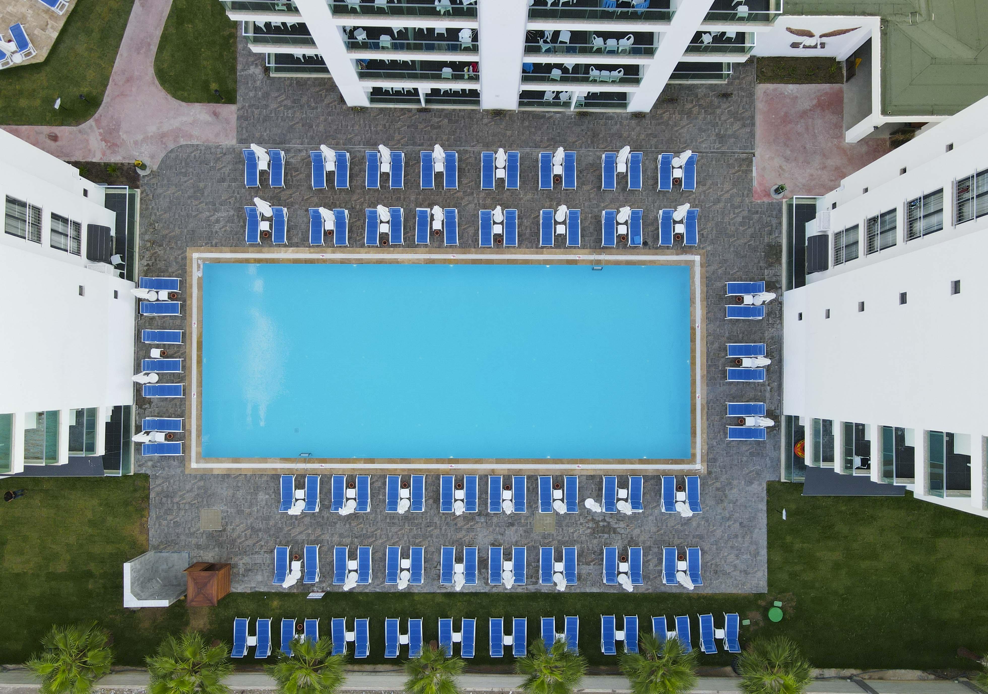 安塔利亚 Royal Towers Lara酒店 外观 照片